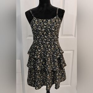 Excellent! Women's Size S Almost Famous Black Floral Tiered Summer Mini Dress